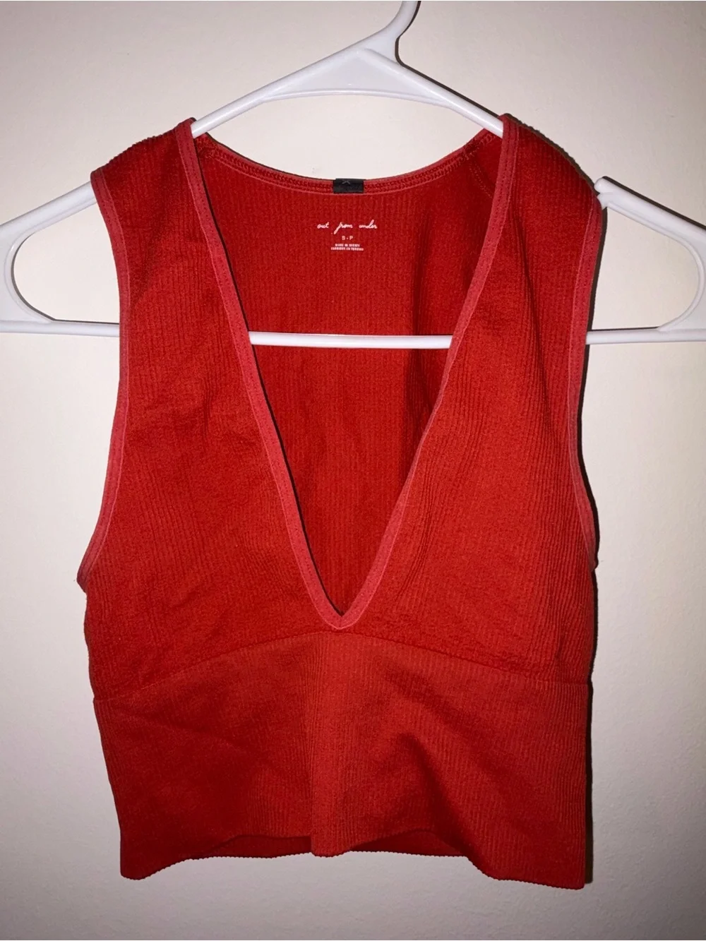 Urban Outfitters Red Ribbed Deep V Crop Tank - Picture 1 of 3